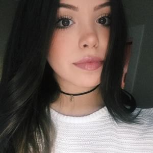 Meet your Posher, Caridad